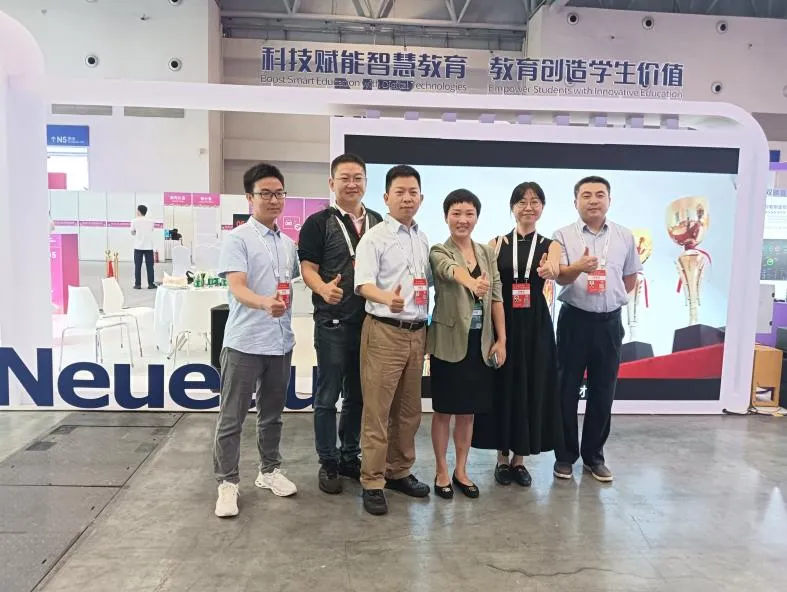 助力第二届“一带一路”国际技能大赛智能汽车软件技术表演赛顺利举办